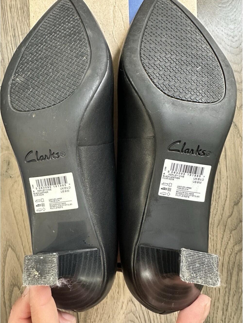 EUC Clarks Collection Kepley Vine Pumps Black Leather Size 9M w/box 2 inches - Picture 7 of 10